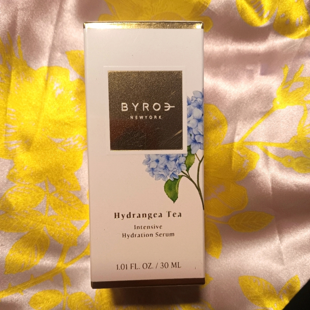 BYROE Hydrangea Tea Intensive Hydration Serum